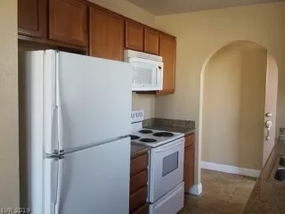 Photo #1: 2064696 Listing