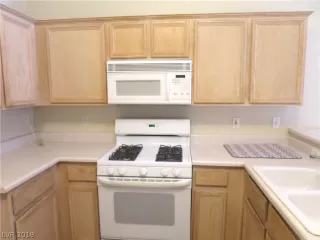 Photo #1: 2064730 Listing