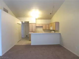 Photo #3: 2064730 Listing