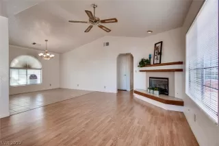 Photo #1: 2064768 Listing