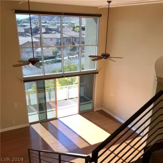 Photo #2: 2064816 Listing 