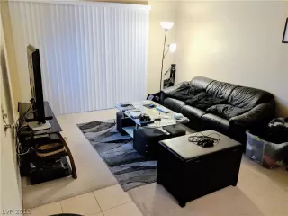 Photo #1: 2064860 Listing