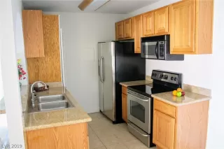 Photo #2: 2064860 Listing