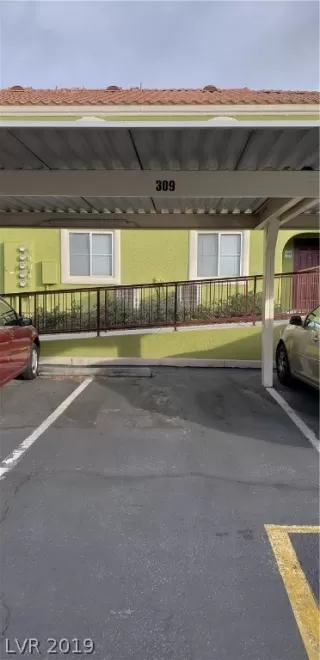 Photo #2: 2064901 Listing 