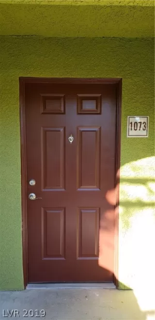 Photo #6: 2064901 Listing 