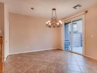 Photo #2: 2065029 Listing 