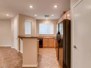 Photo #3: 2065029 Listing 