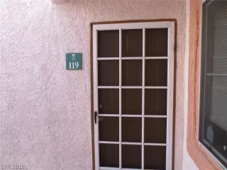 Photo #1: 2065040 Listing