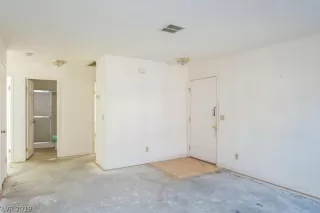 Photo #1: 2065053 Listing 