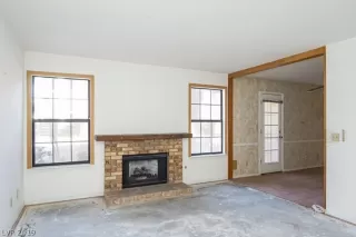 Photo #5: 2065053 Listing 