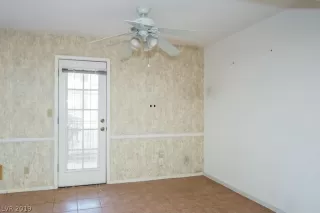 Photo #6: 2065053 Listing 