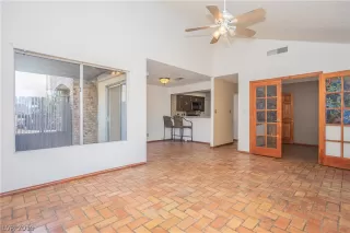 Photo #3: 2065087 Listing 