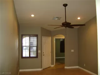 Photo #1: 2065195 Listing 