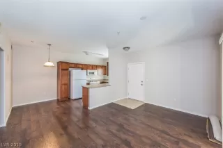 Photo #3: 2065197 Listing 