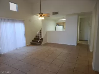 Photo #3: 2065230 Listing 