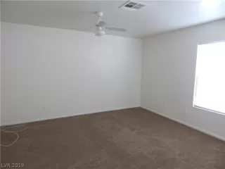 Photo #6: 2065230 Listing 