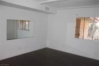 Photo #3: 2065247 Listing 