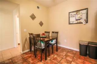 Photo #5: 2065252 Listing