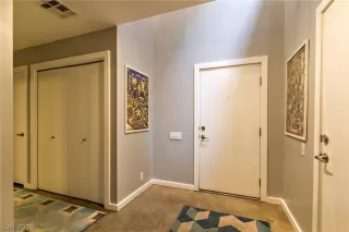 Photo #3: 2065307 Listing 