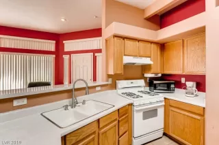 Photo #3: 2065440 Listing 