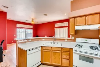 Photo #4: 2065440 Listing 