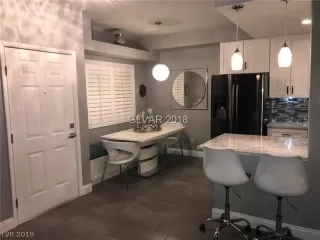 Photo #3: 2065508 Listing