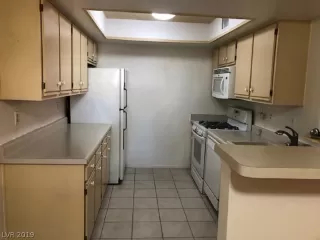 Photo #1: 2065527 Listing