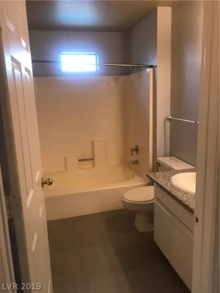 Photo #4: 2065552 Listing 