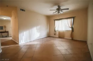 Photo #2: 2065558 Listing