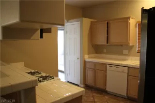 Photo #3: 2065559 Listing 