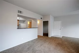 Photo #5: 2065616 Listing