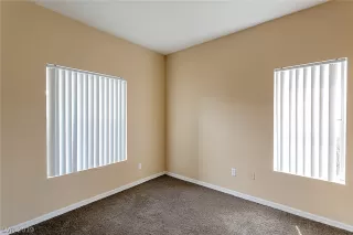 Photo #6: 2065642 Listing 