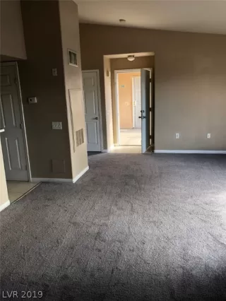 Photo #2: 2065653 Listing 