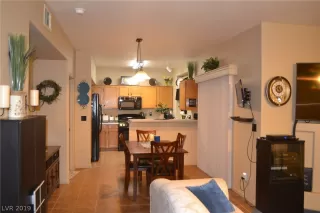 Photo #3: 2065679 Listing 