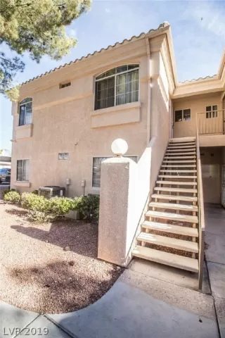 Photo #1: 2065730 Listing