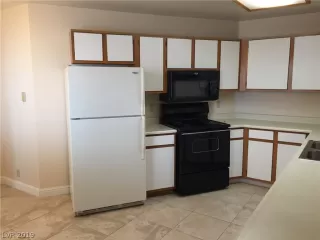 Photo #4: 2065805 Listing 