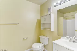 Photo #2: 2065820 Listing 