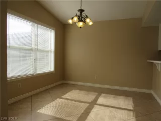 Photo #6: 2065848 Listing 