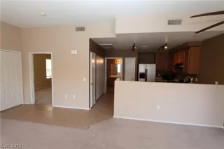 Photo #6: 2065854 Listing