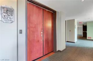 Photo #1: 2065858 Listing 