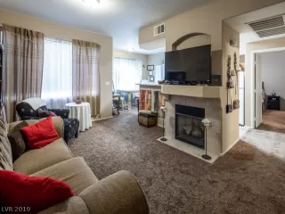 Photo #3: 2065893 Listing 