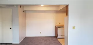 Photo #6: 2065897 Listing 