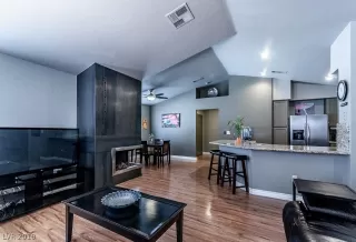Photo #4: 2065922 Listing 
