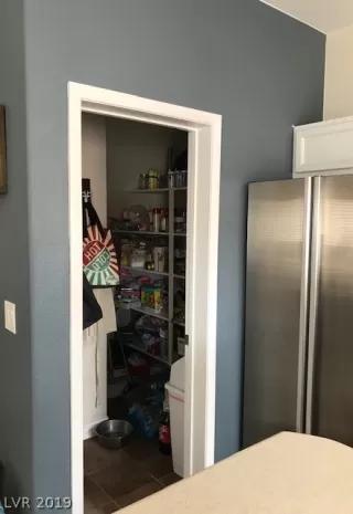 Photo #3: 2065923 Listing