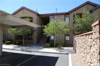 Photo #2: 2065947 Listing