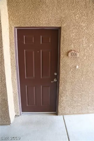 Photo #4: 2065947 Listing