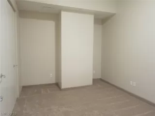 Photo #2: 2065998 Listing