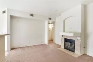 Photo #2: 2066001 Listing 