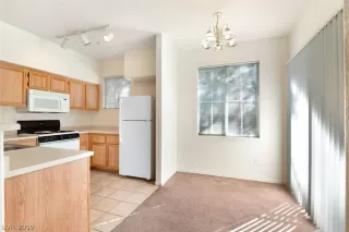 Photo #4: 2066001 Listing 