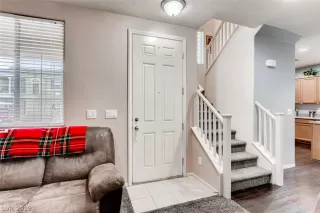 Photo #3: 2066017 Listing 